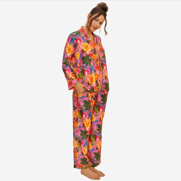 Powder super soft lilac Whimsical Woodland pajamas/long sleeve&pant-viscose-NWT